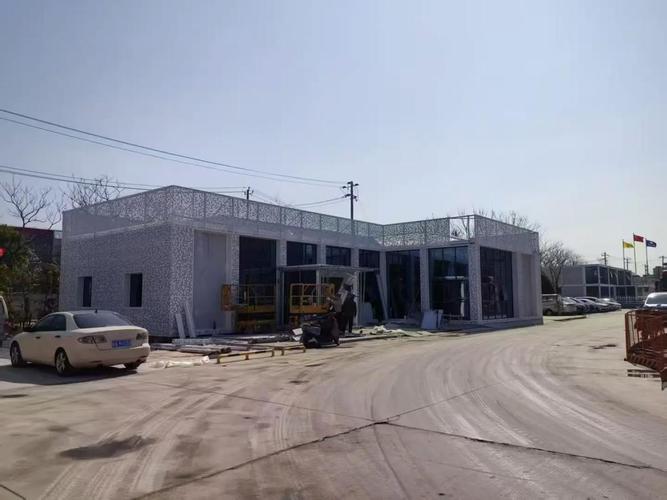 哑光氟碳喷涂铝单板怎么选 记住这三点不踩坑