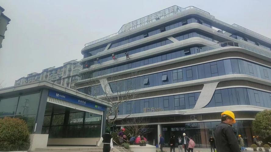 弧形铝单板幕墙设计 做好这三点效果惊艳