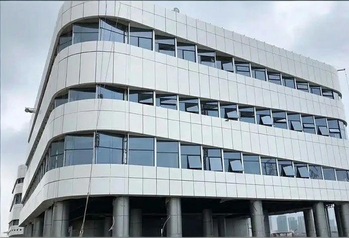 铝单板生产厂家联系方式电话
