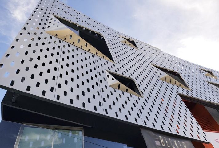 氟碳铝单板加工厂家