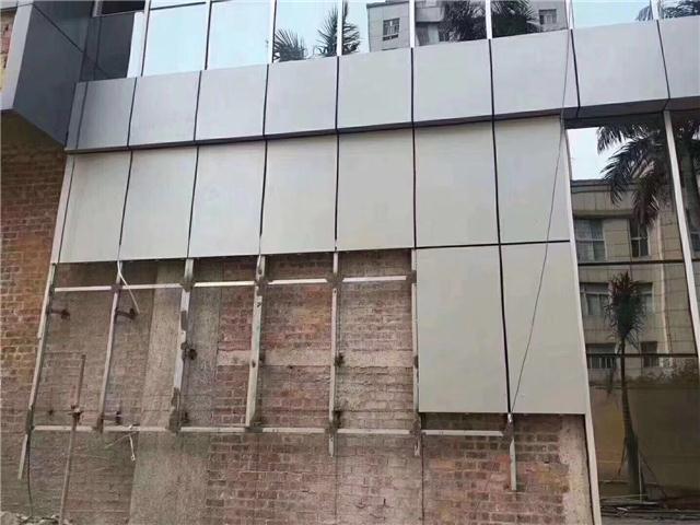外墙铝案例单板安装规范_铝单板外墙安装案例_外墙铝单板安装注意事项
