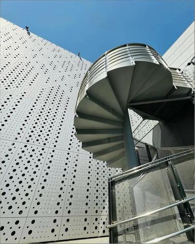 铝单板价格是怎么计算出来的