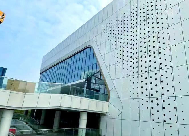 冲孔铝单板幕墙厂家直销